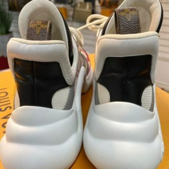 Louis Vuitton Archlight Sneakers - Picture 7 of 10